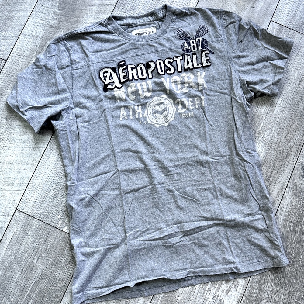 Vintage Aeropostale tshirt